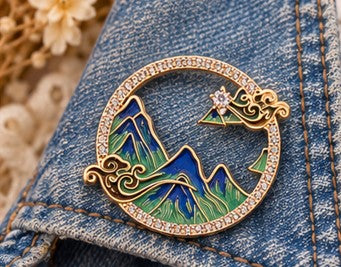 Broche Paysage montagne
