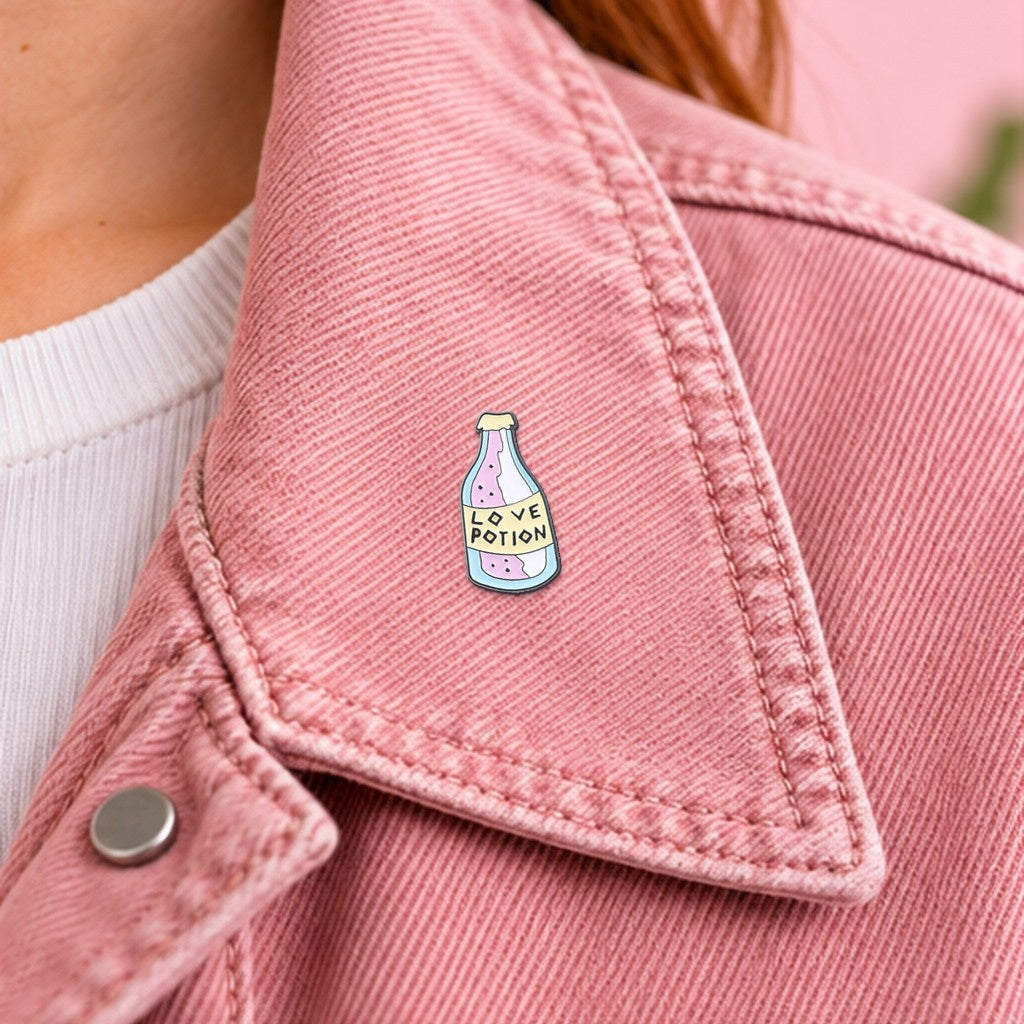 Love Potion Pin — veste