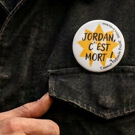 Badge rond Jordan C'est Mort ! — badge seul