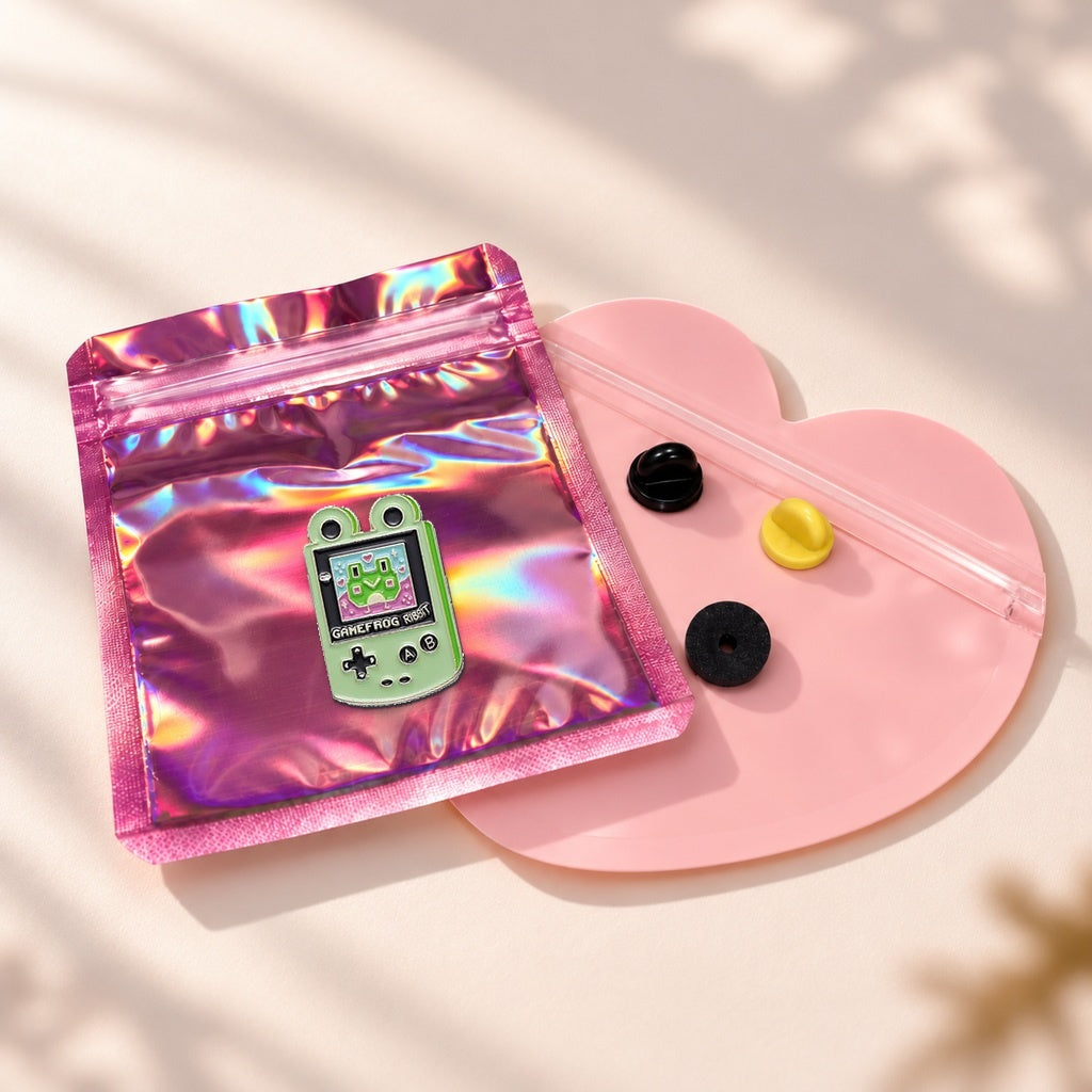 GameFrog Ribbit Pin — pochette