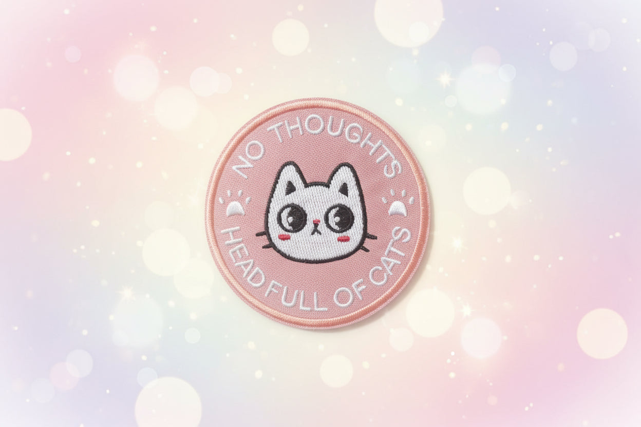 Patch ecusson (thermocollant) "no thoughts, headfull of cats"